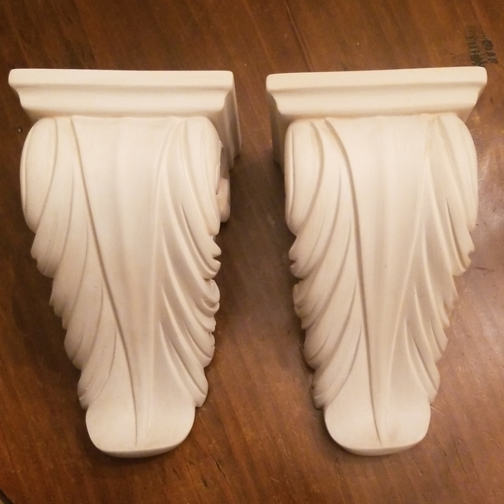 Decorative curtain road holders
